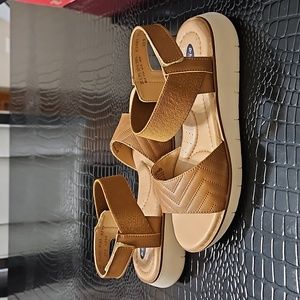 Womens sandals